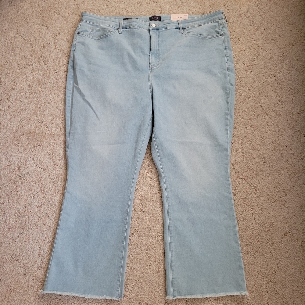 NYDJ Slim Bootcut Jeans NWT